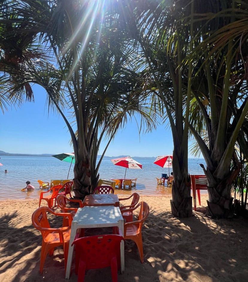 Praia do Restaurante Lago Azul